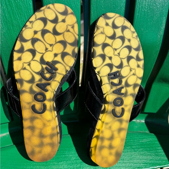 COACH BLACK SUKI FRINGE FLIP FLOP THONG SANDALS LEATHER CASUAL RESORT SZ 5.5 - Picture 4 of 7